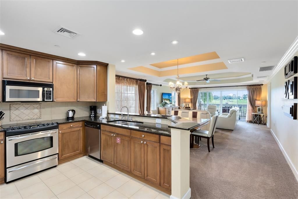 For Sale: $389,000 (3 beds, 3 baths, 1686 Square Feet)