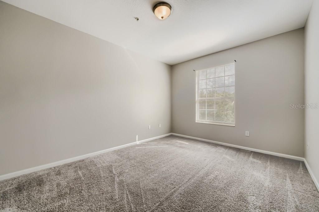 For Sale: $254,900 (3 beds, 2 baths, 1408 Square Feet)