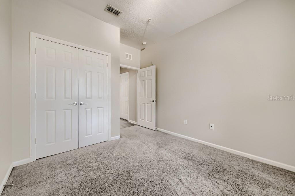 For Sale: $254,900 (3 beds, 2 baths, 1408 Square Feet)
