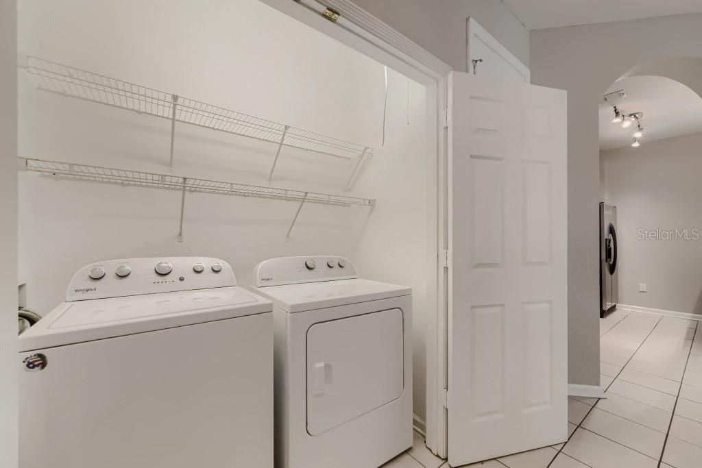 For Sale: $254,900 (3 beds, 2 baths, 1408 Square Feet)