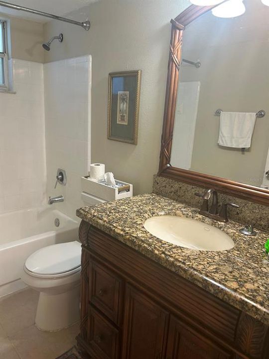 For Sale: $185,000 (3 beds, 2 baths, 1287 Square Feet)