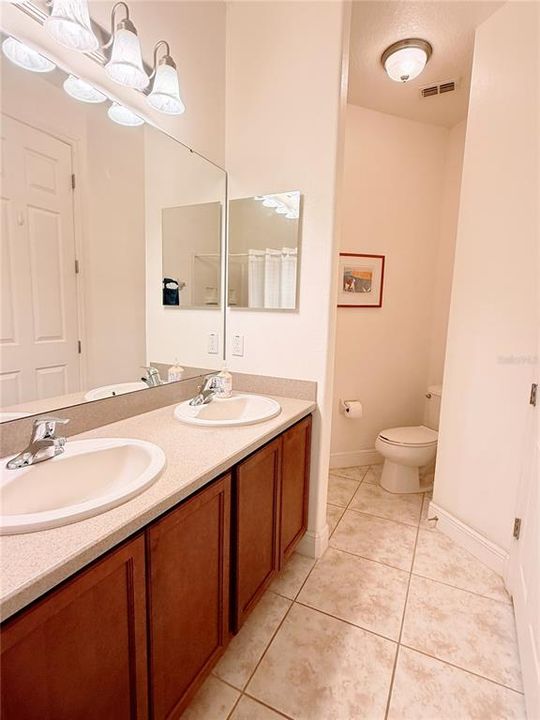 For Sale: $225,000 (2 beds, 2 baths, 1278 Square Feet)