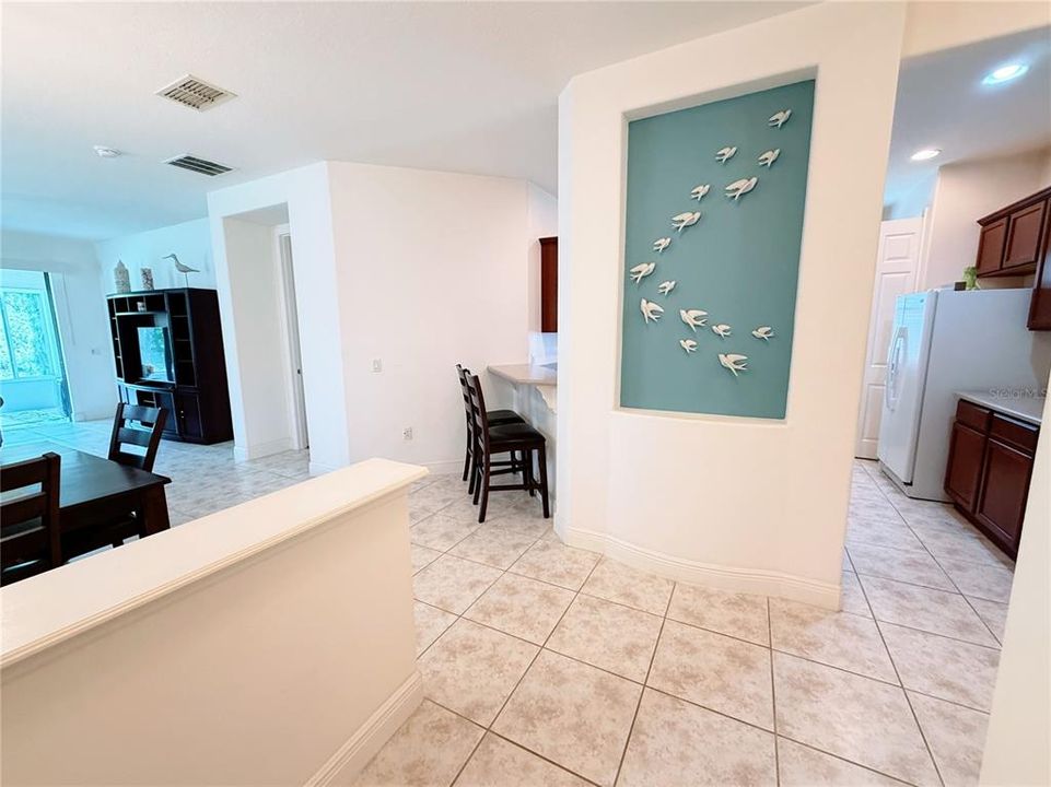 For Sale: $225,000 (2 beds, 2 baths, 1278 Square Feet)