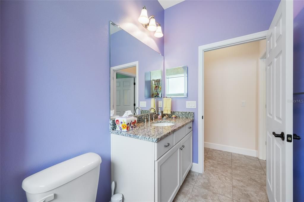 For Sale: $380,000 (2 beds, 2 baths, 1781 Square Feet)