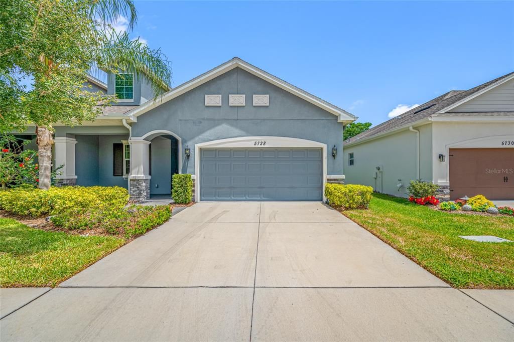 For Sale: $380,000 (2 beds, 2 baths, 1781 Square Feet)