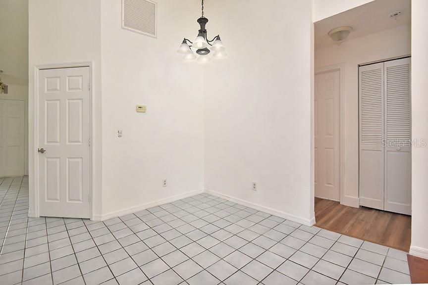 For Sale: $350,000 (4 beds, 3 baths, 2180 Square Feet)