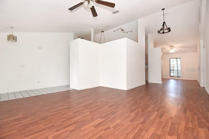 For Sale: $350,000 (4 beds, 3 baths, 2180 Square Feet)
