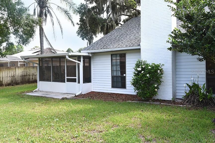 For Sale: $350,000 (4 beds, 3 baths, 2180 Square Feet)