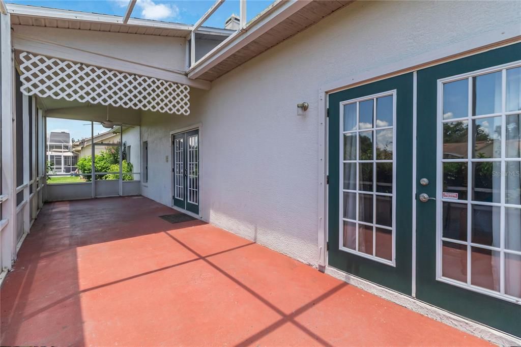 Active With Contract: $474,900 (4 beds, 3 baths, 2444 Square Feet)