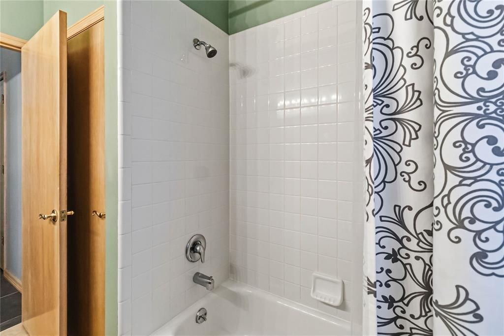 Active With Contract: $474,900 (4 beds, 3 baths, 2444 Square Feet)