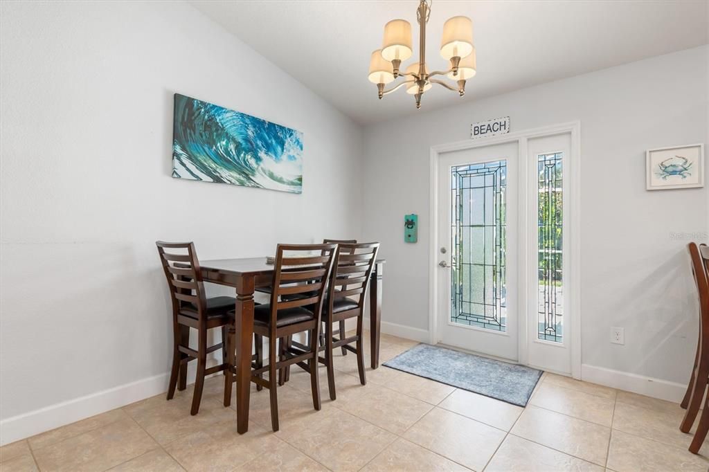 For Sale: $398,500 (3 beds, 2 baths, 1605 Square Feet)