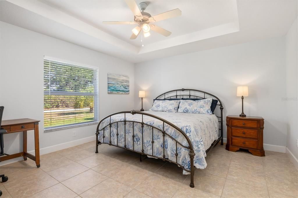 For Sale: $398,500 (3 beds, 2 baths, 1605 Square Feet)
