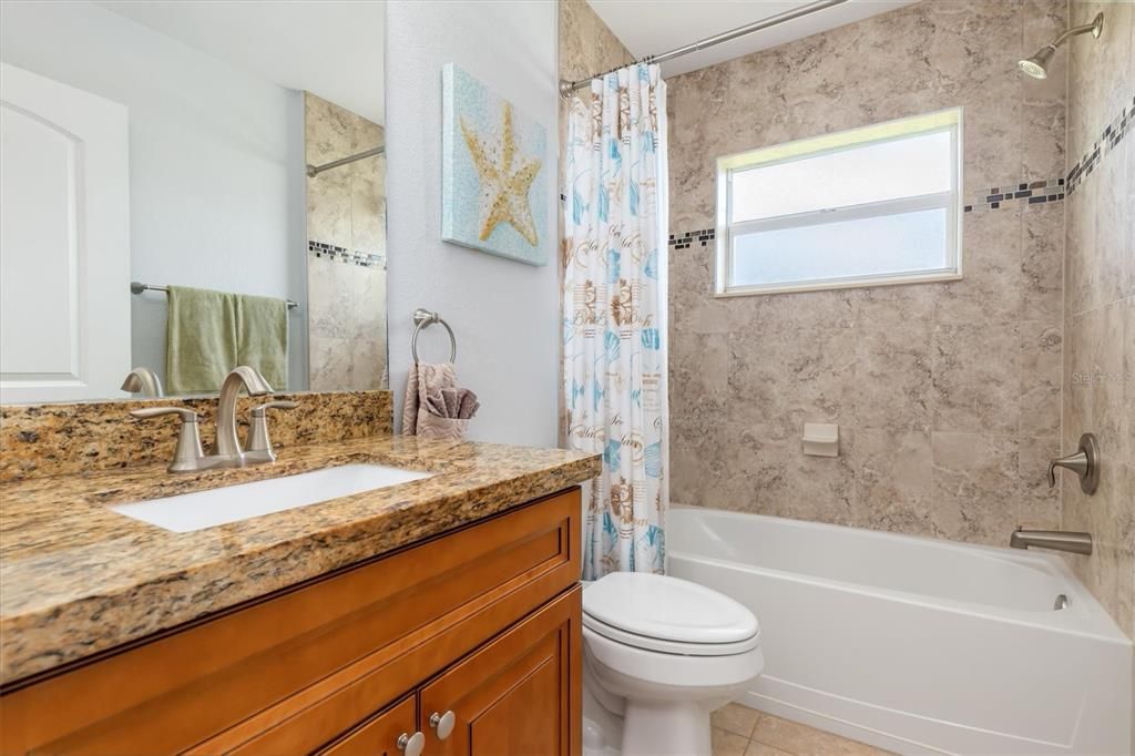 For Sale: $398,500 (3 beds, 2 baths, 1605 Square Feet)