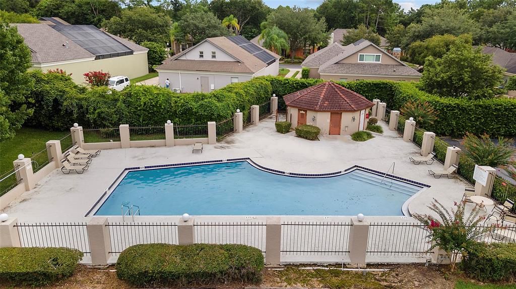 For Sale: $154,900 (2 beds, 1 baths, 1054 Square Feet)