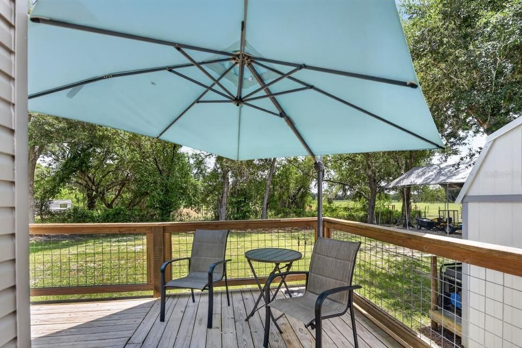 For Sale: $350,000 (3 beds, 2 baths, 1945 Square Feet)