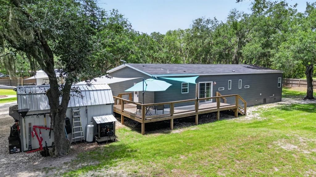 For Sale: $350,000 (3 beds, 2 baths, 1945 Square Feet)