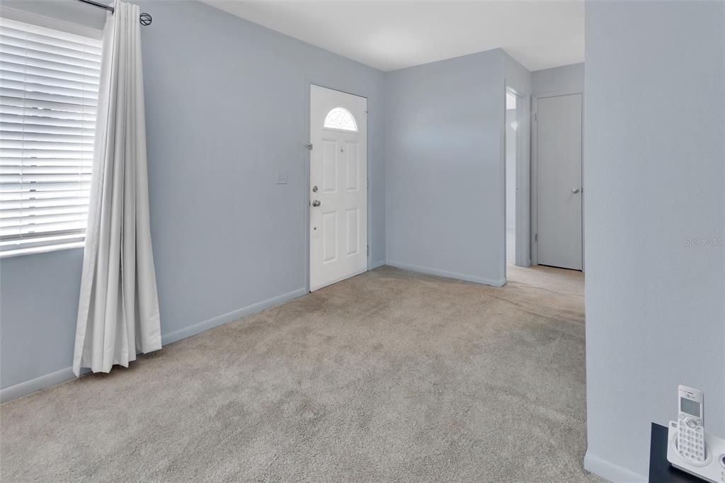 Activo con contrato: $250,000 (2 camas, 2 baños, 1137 Pies cuadrados)