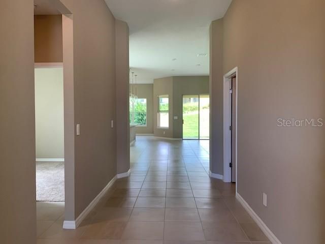 For Rent: $2,700 (3 beds, 2 baths, 1741 Square Feet)