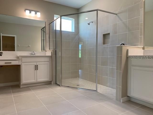 For Rent: $2,700 (3 beds, 2 baths, 1741 Square Feet)