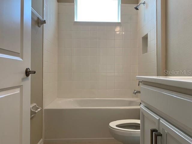 For Rent: $2,700 (3 beds, 2 baths, 1741 Square Feet)