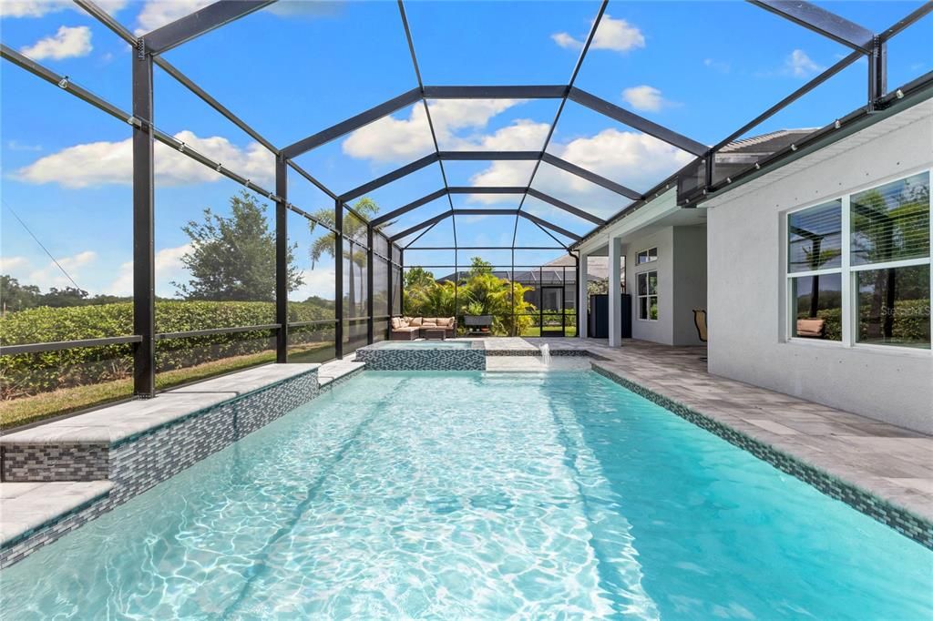 En Venta: $999,000 (4 camas, 3 baños, 2500 Pies cuadrados)