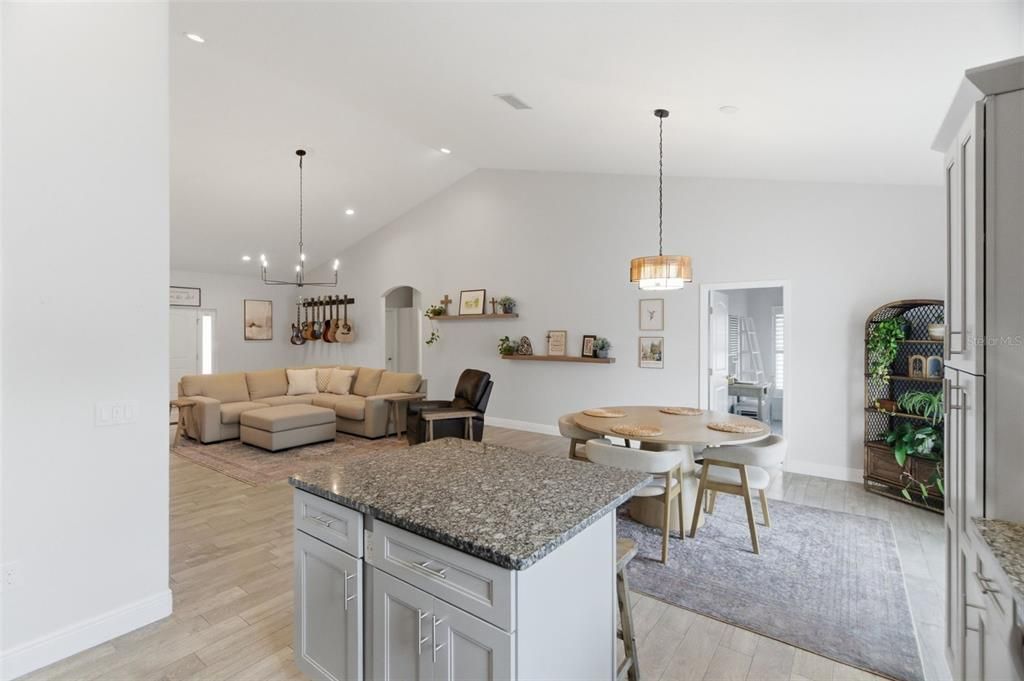 For Sale: $515,000 (3 beds, 2 baths, 1744 Square Feet)