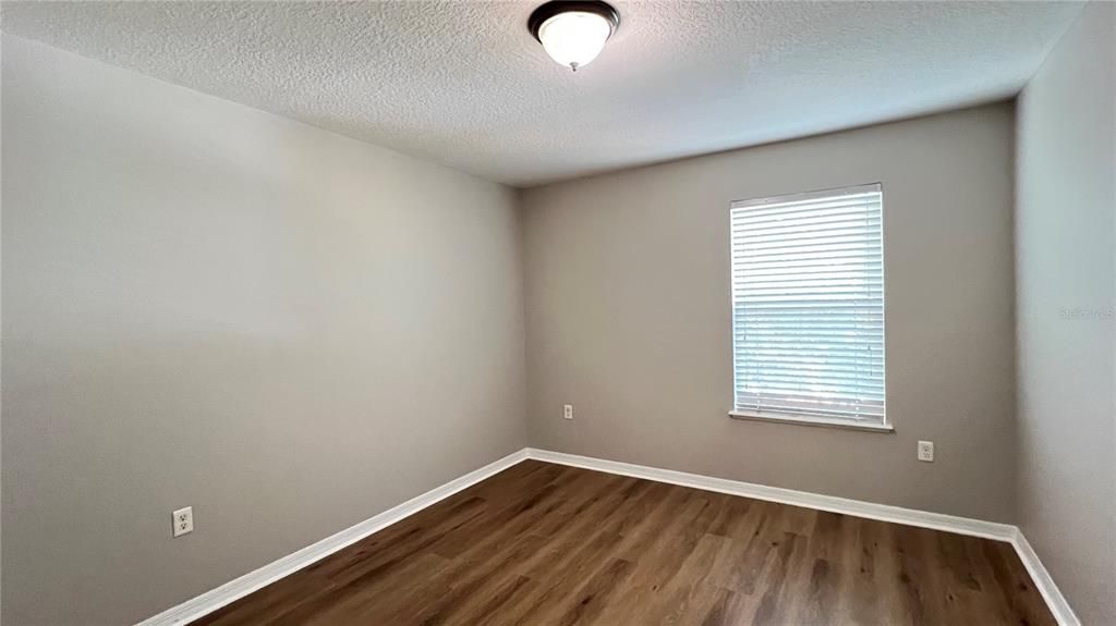 For Rent: $2,500 (5 beds, 2 baths, 2720 Square Feet)