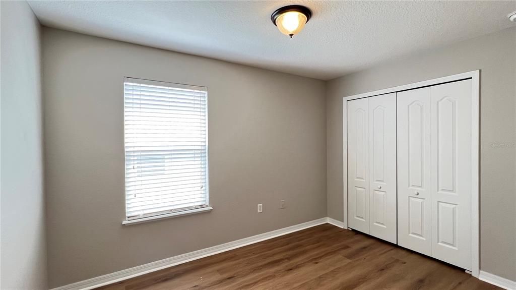 For Rent: $2,500 (5 beds, 2 baths, 2720 Square Feet)