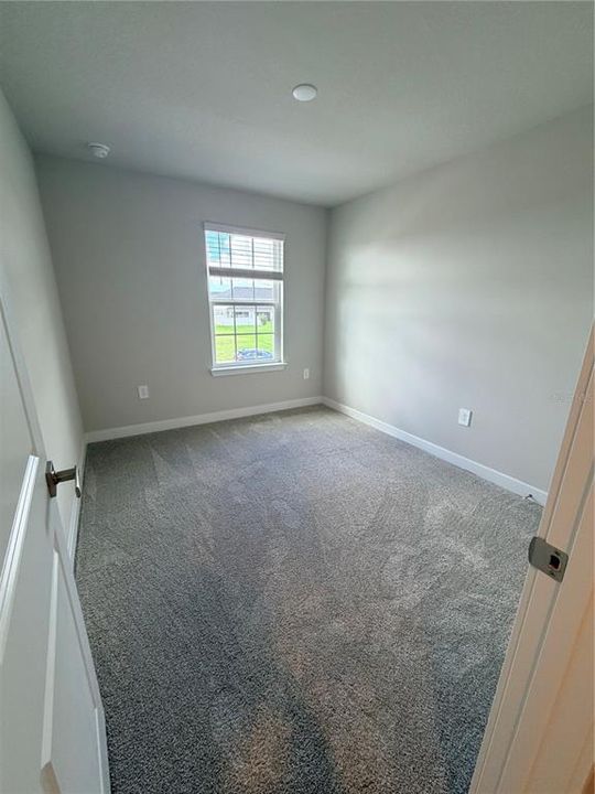 For Rent: $2,350 (3 beds, 2 baths, 1674 Square Feet)