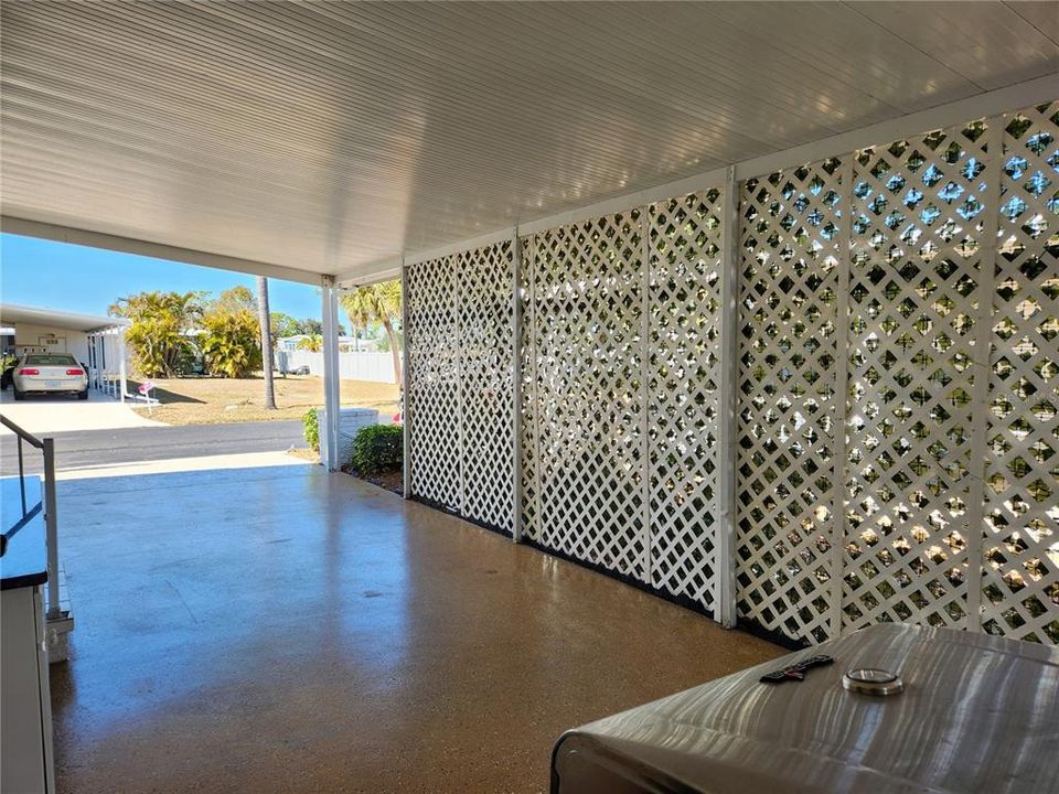 For Sale: $210,000 (2 beds, 2 baths, 1152 Square Feet)