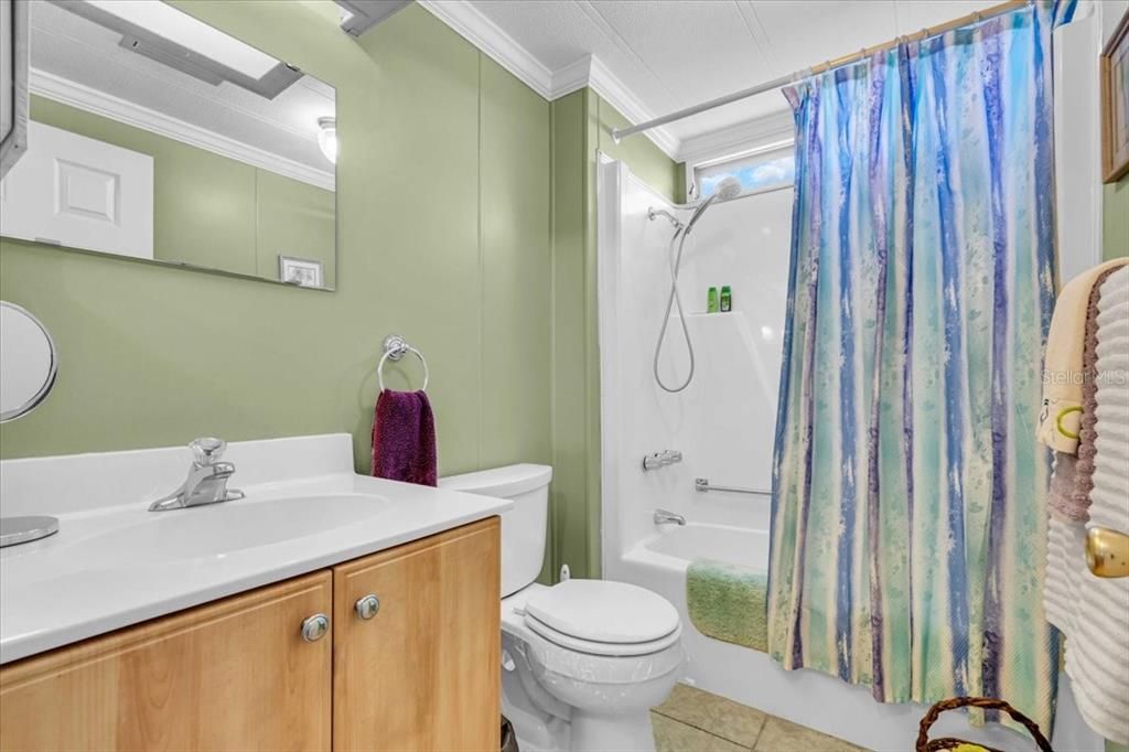 For Sale: $210,000 (2 beds, 2 baths, 1152 Square Feet)