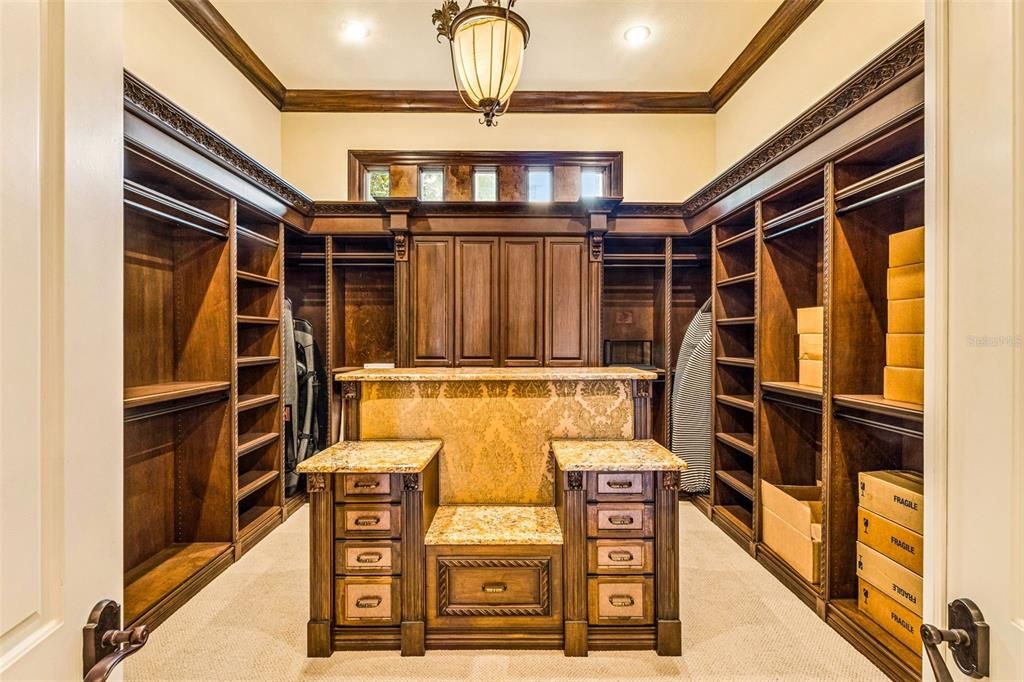 En Venta: $5,250,000 (6 camas, 7 baños, 11049 Pies cuadrados)