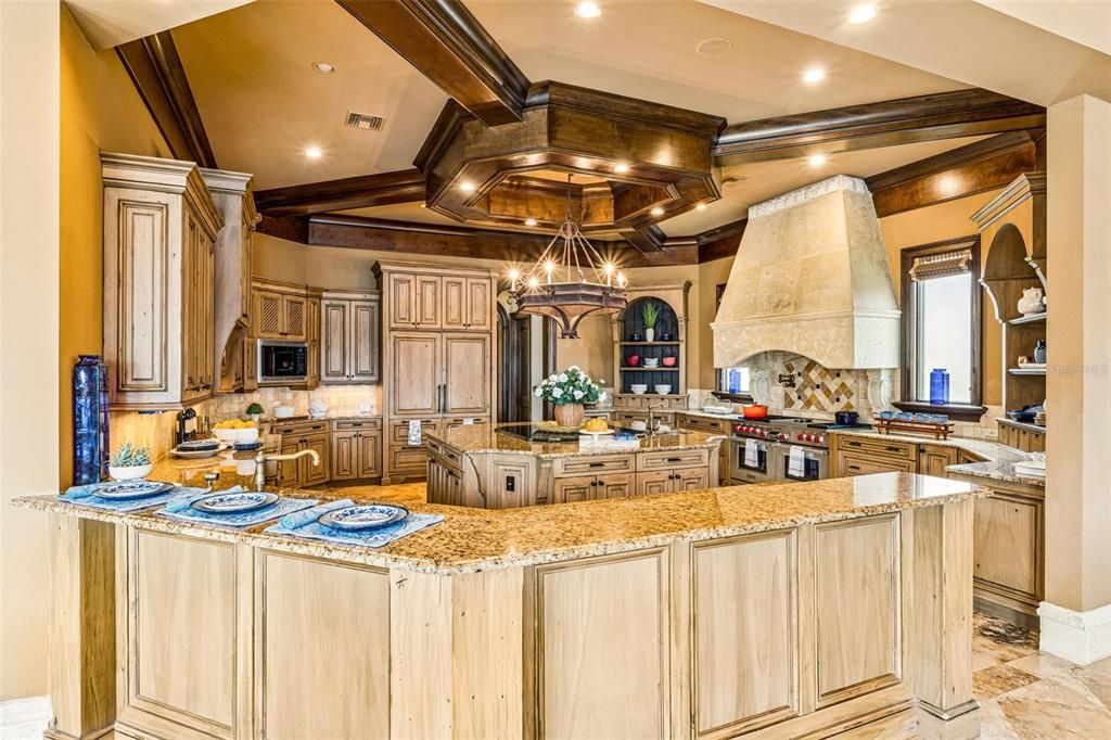 En Venta: $5,250,000 (6 camas, 7 baños, 11049 Pies cuadrados)