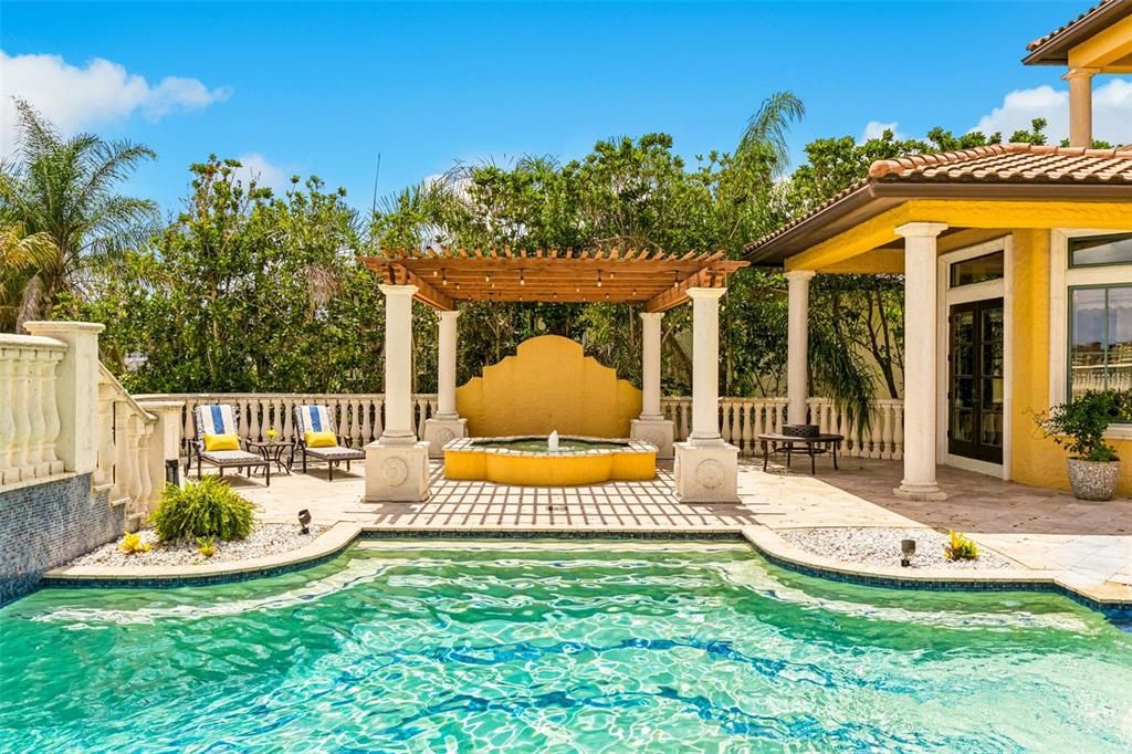 En Venta: $5,250,000 (6 camas, 7 baños, 11049 Pies cuadrados)