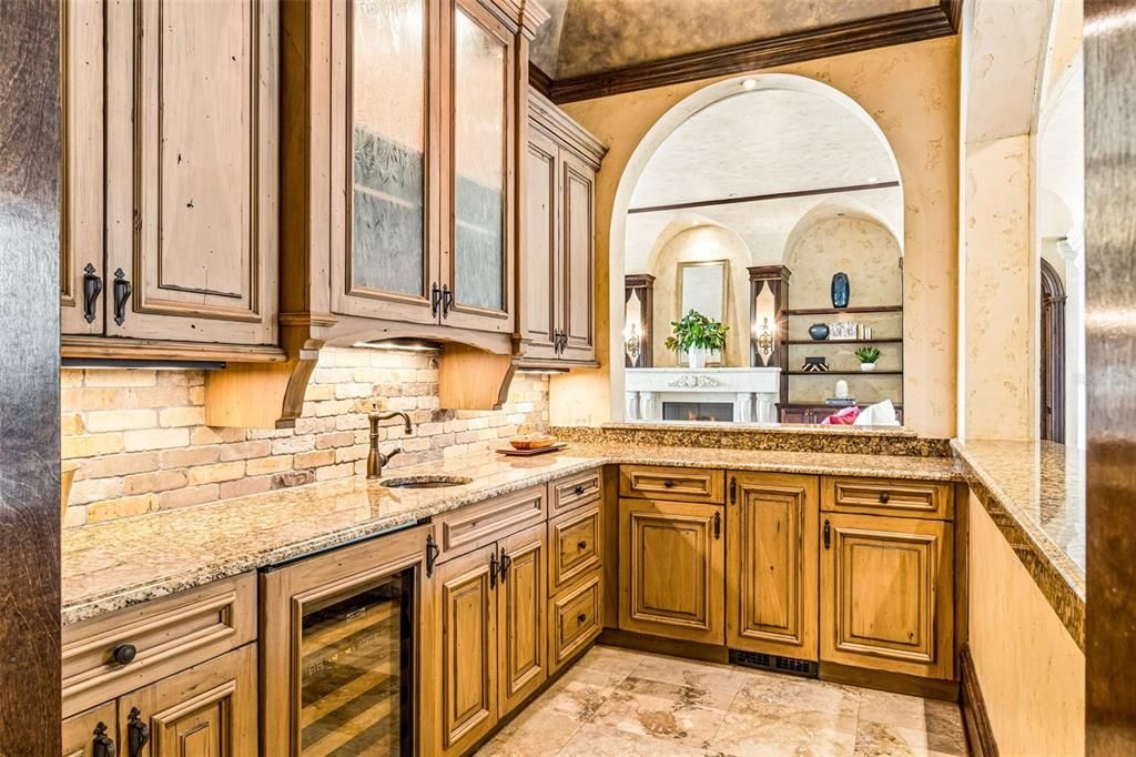 En Venta: $5,250,000 (6 camas, 7 baños, 11049 Pies cuadrados)