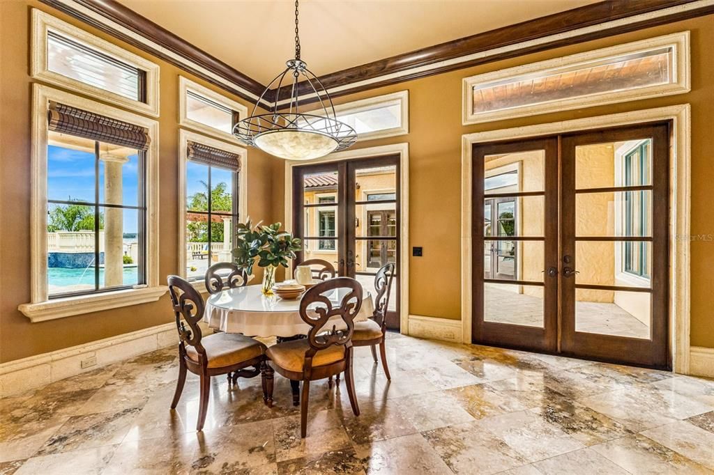 En Venta: $5,250,000 (6 camas, 7 baños, 11049 Pies cuadrados)