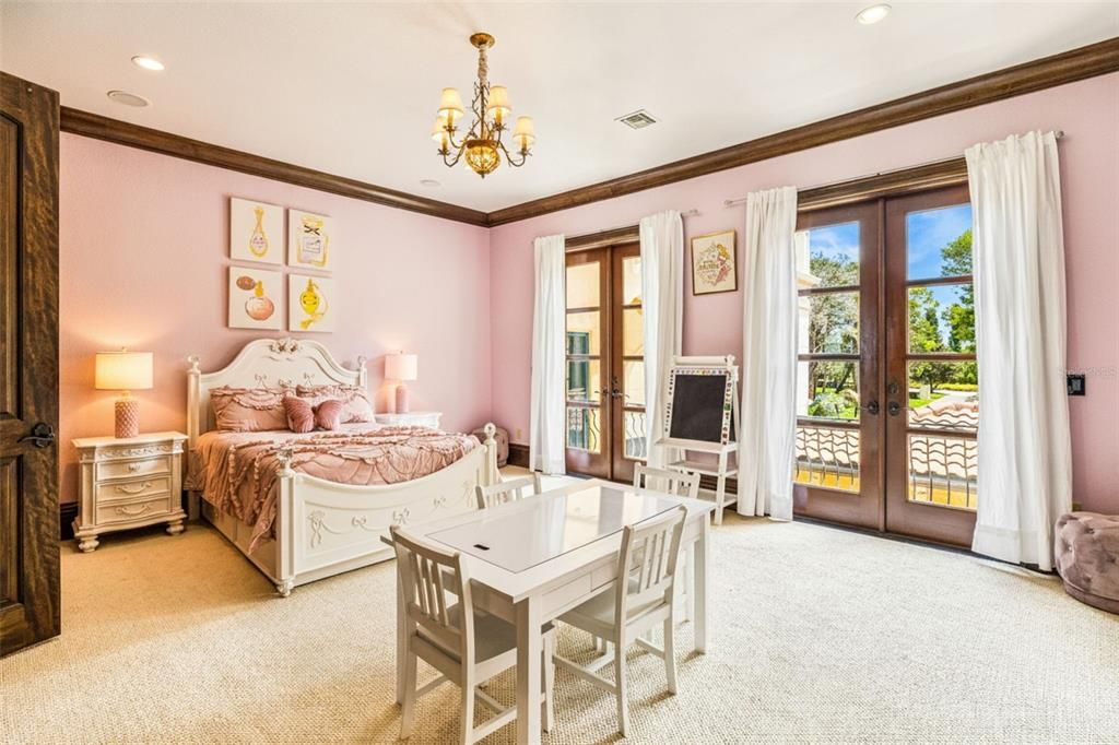 En Venta: $5,250,000 (6 camas, 7 baños, 11049 Pies cuadrados)
