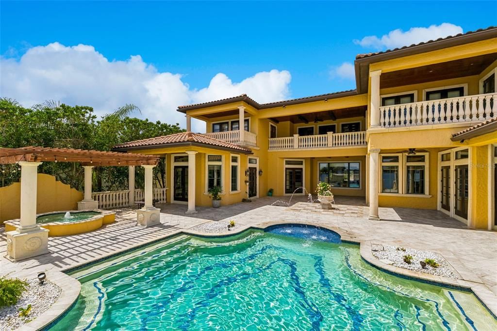 En Venta: $5,250,000 (6 camas, 7 baños, 11049 Pies cuadrados)