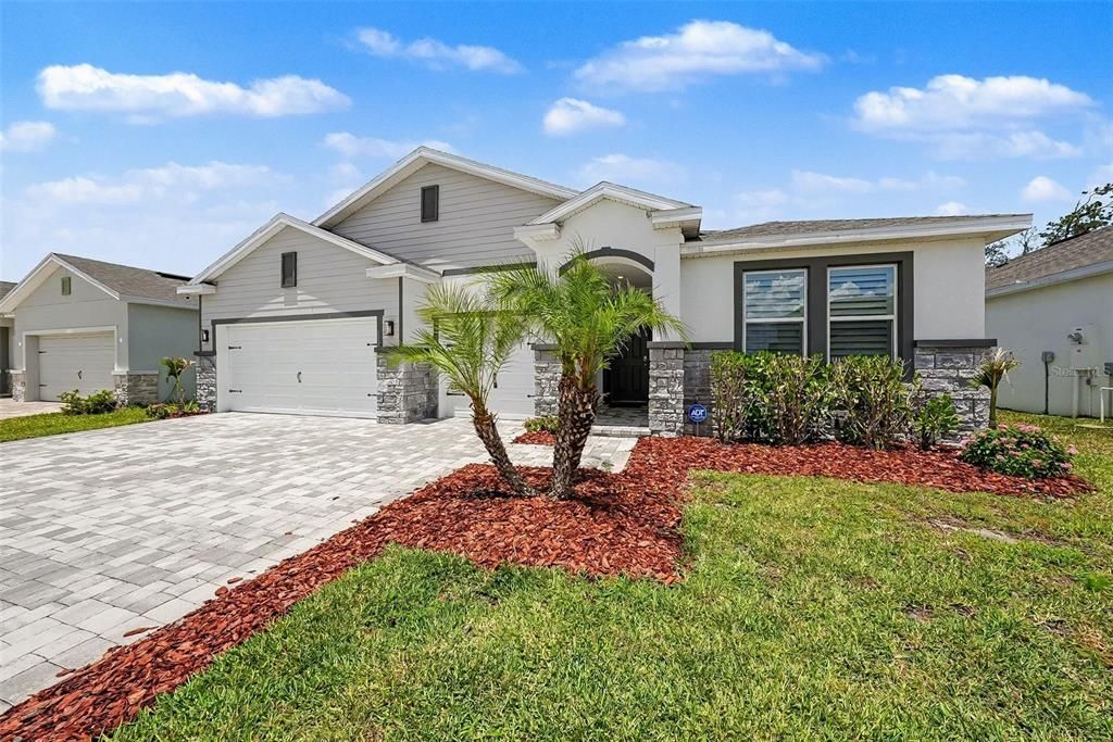 For Sale: $715,000 (4 beds, 3 baths, 2838 Square Feet)