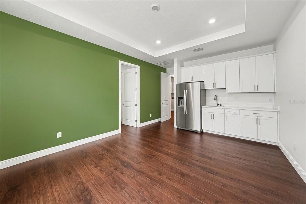 For Sale: $715,000 (4 beds, 3 baths, 2838 Square Feet)