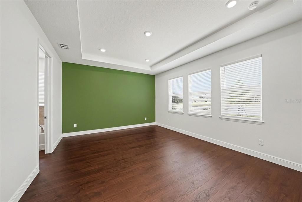 For Sale: $715,000 (4 beds, 3 baths, 2838 Square Feet)