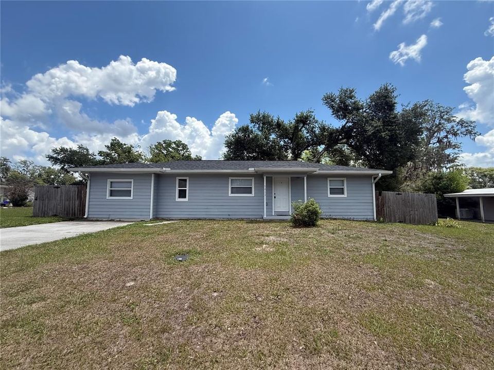 For Rent: $2,100 (3 beds, 2 baths, 1320 Square Feet)