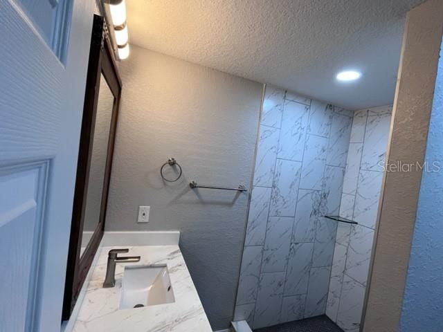 For Rent: $2,100 (3 beds, 2 baths, 1320 Square Feet)