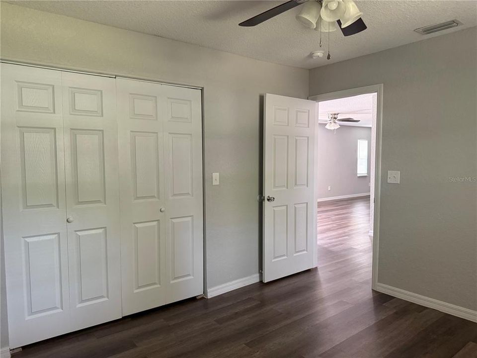 For Rent: $2,100 (3 beds, 2 baths, 1320 Square Feet)