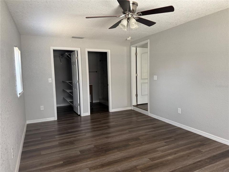 For Rent: $2,100 (3 beds, 2 baths, 1320 Square Feet)