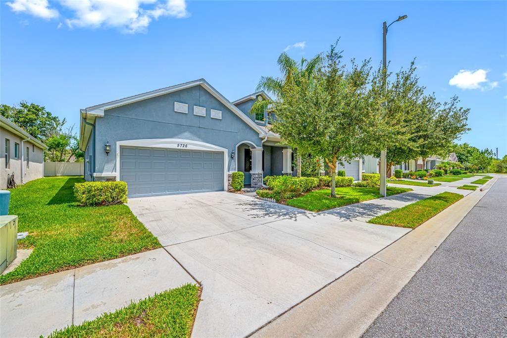 For Sale: $385,000 (2 beds, 2 baths, 1781 Square Feet)