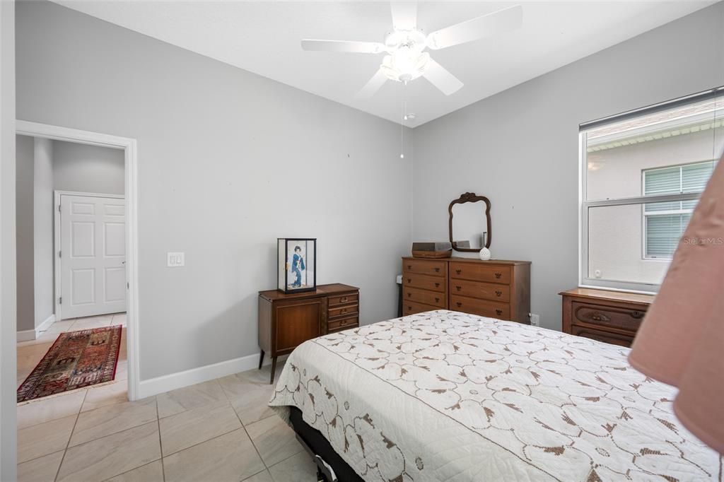 For Sale: $385,000 (2 beds, 2 baths, 1781 Square Feet)