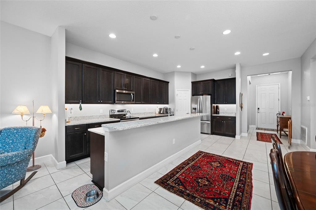 For Sale: $385,000 (2 beds, 2 baths, 1781 Square Feet)