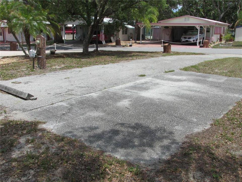 待售: $55,000 (0.09 acres)
