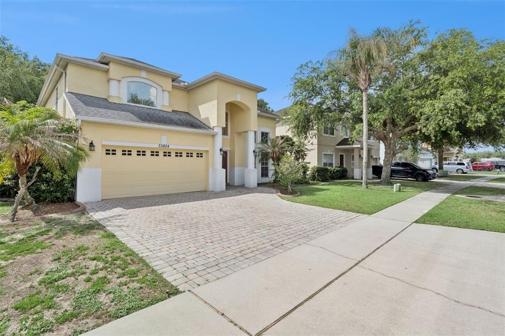 For Sale: $450,000 (4 beds, 3 baths, 2862 Square Feet)